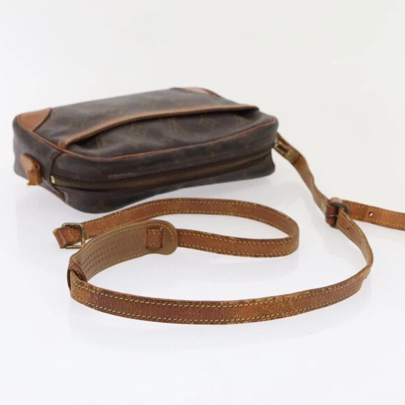 LOUIS VUITTON Monogram Trocadero 23 Shoulder Bag M51276 LV Auth 93514 - Picture 9 of 14